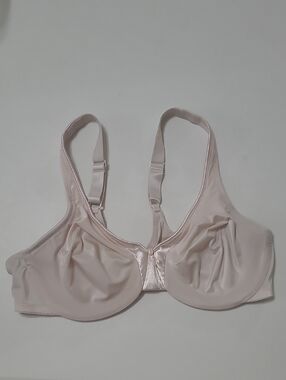 Olga by Warner's Cream Underwire Bra size 38C